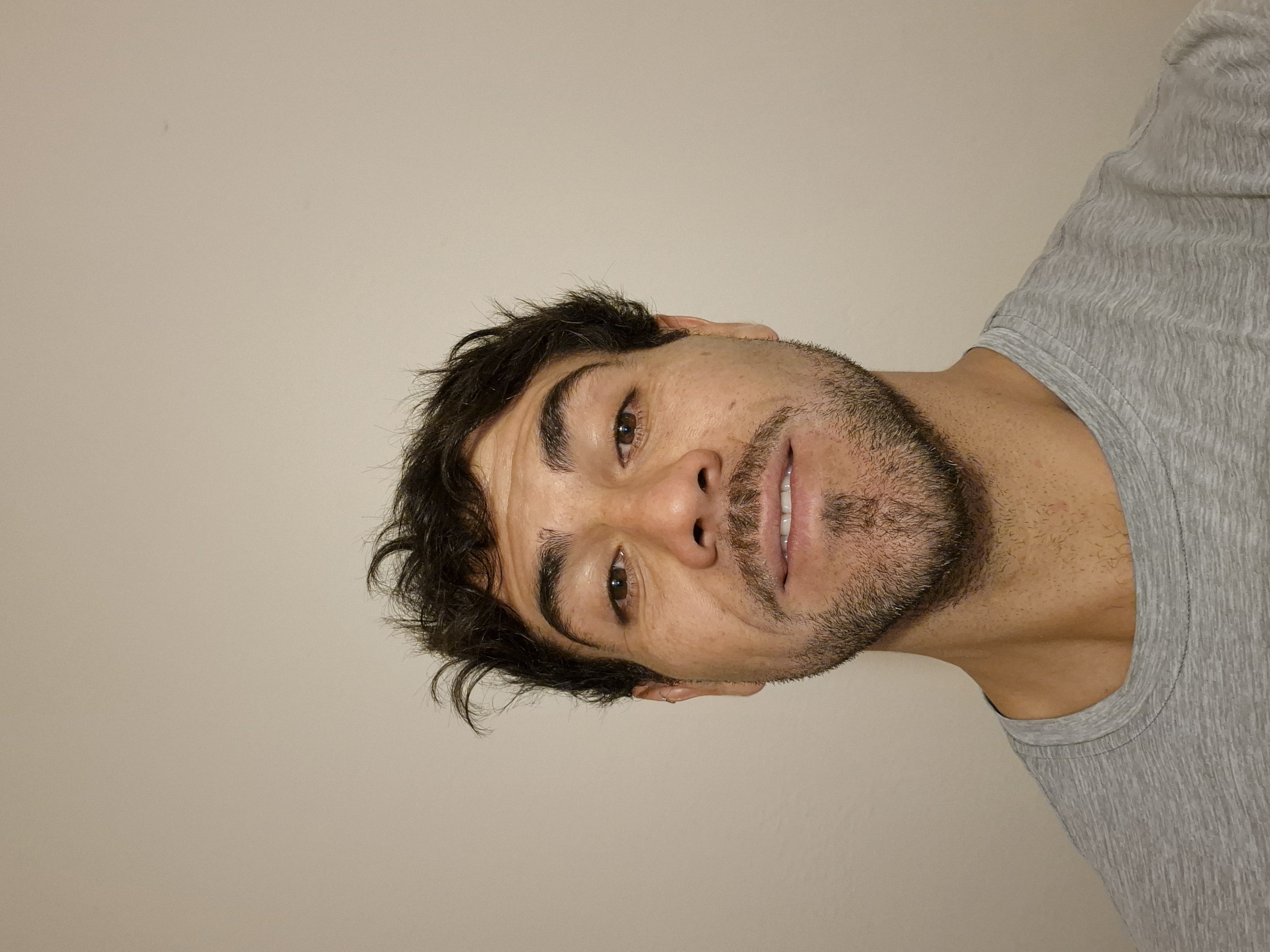 adrian andres tapia meneses