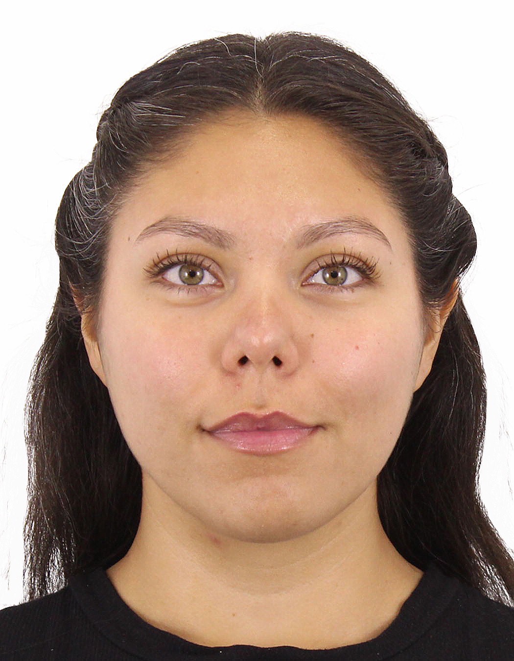 Nicole Claret Gallardo