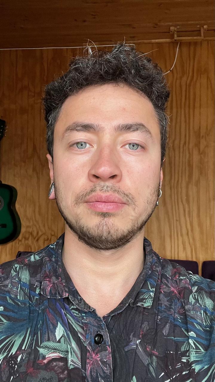 Alejandro Javier Salinas Olivares