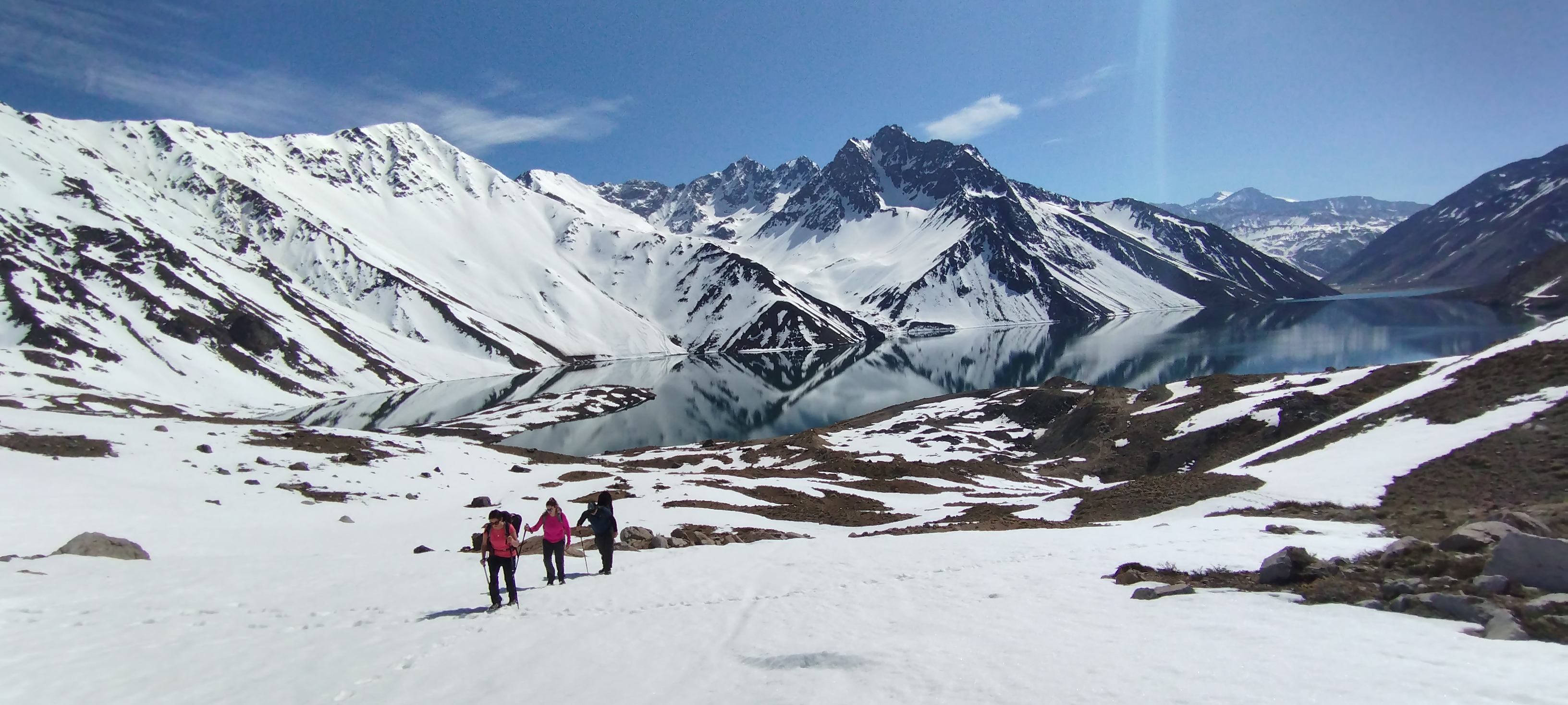 TREKKING LAGUNA NEGRA INVERNAL