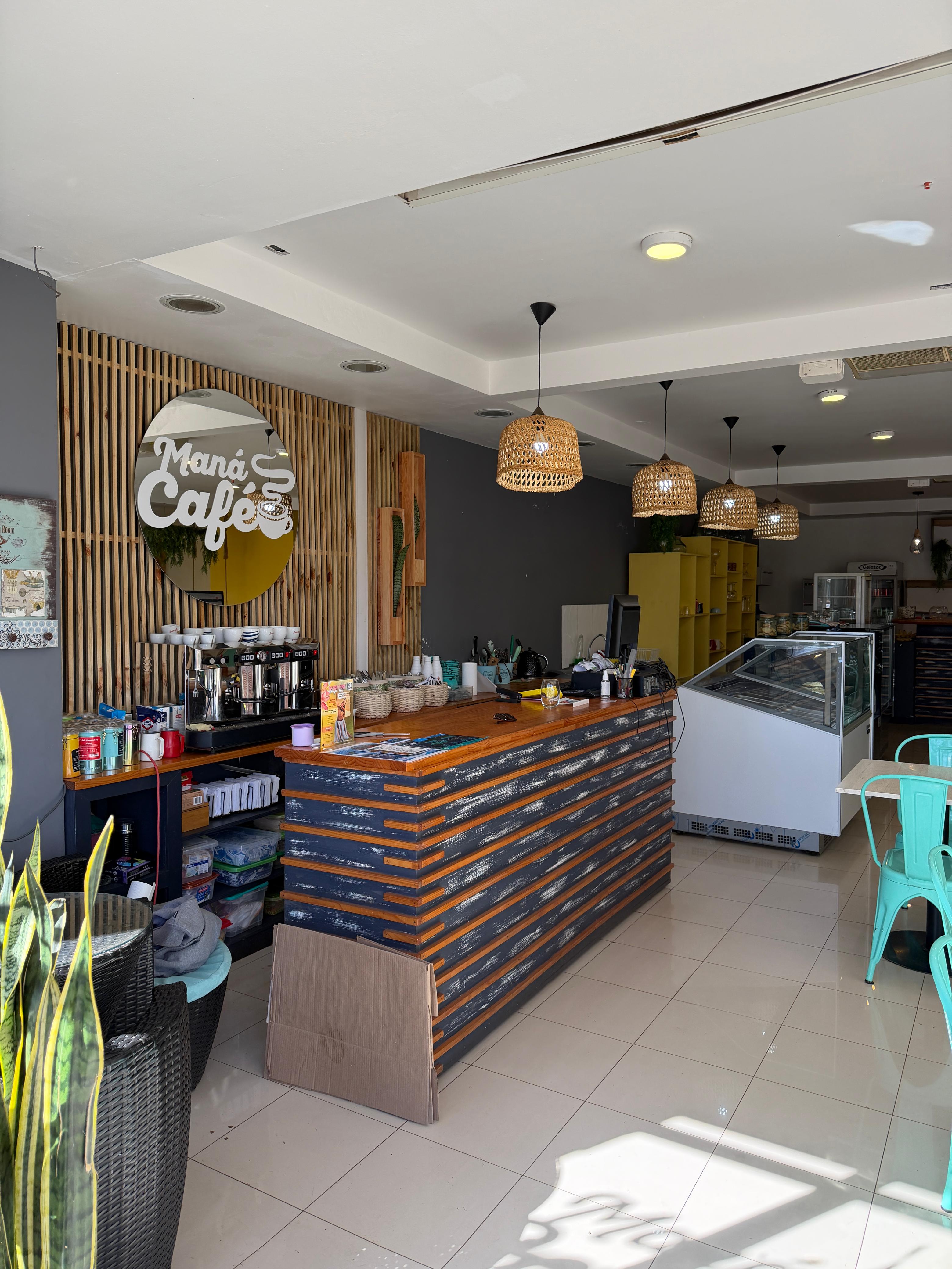 cafetería mana