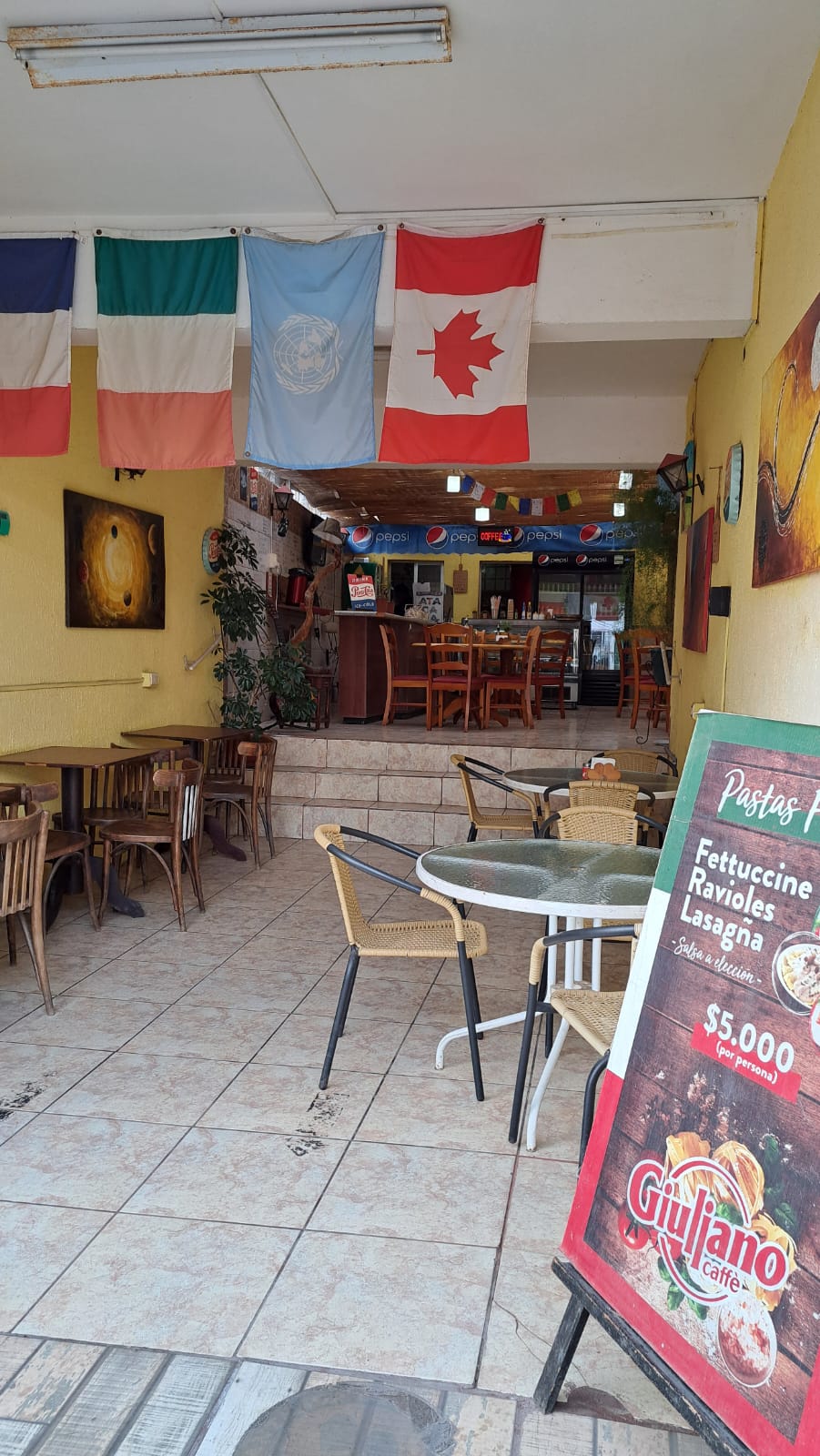 PASTELERIA Y CAFETERIA GUILIANO