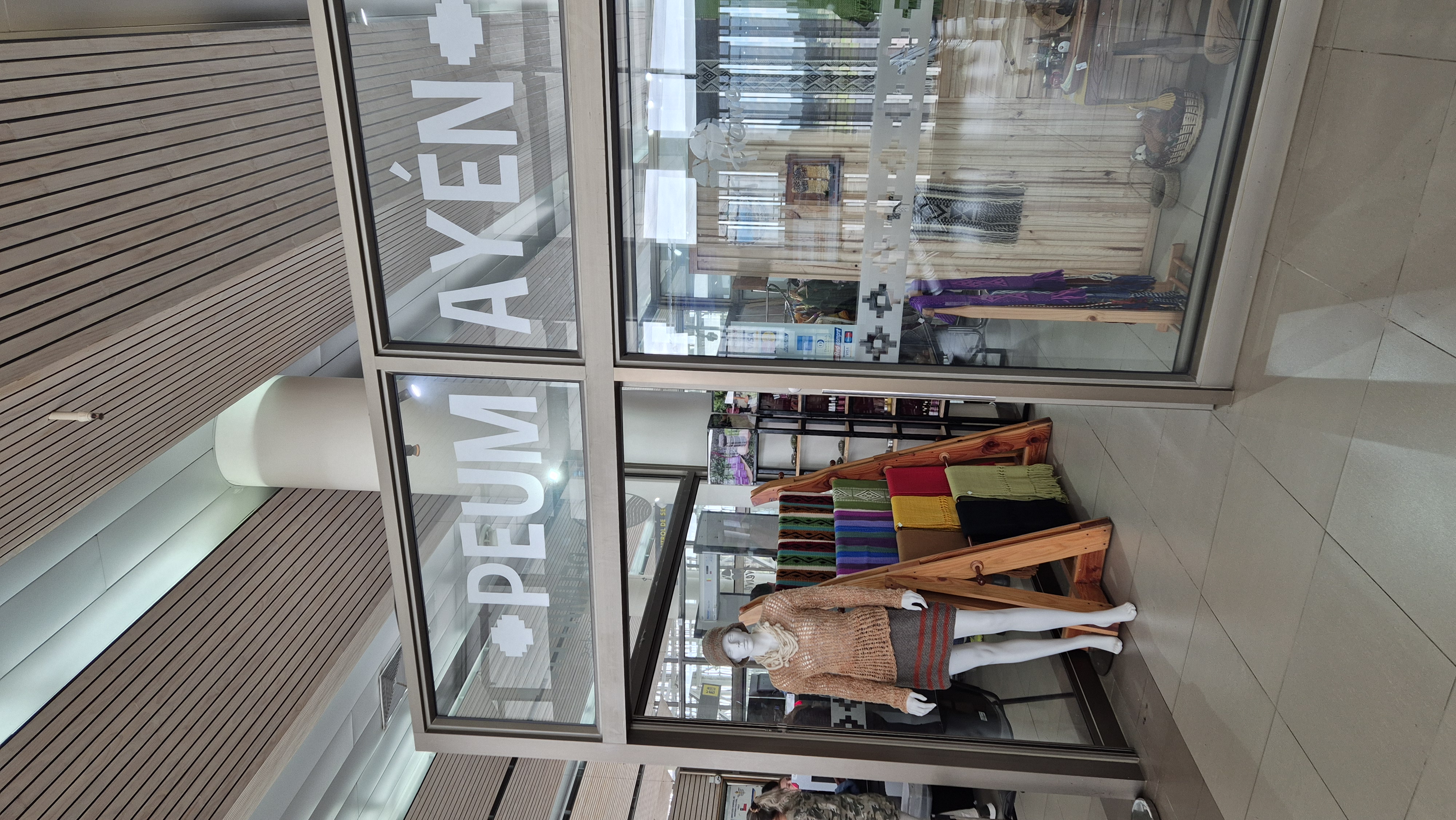 TIENDA PEUMAYEN AEROPUERTO